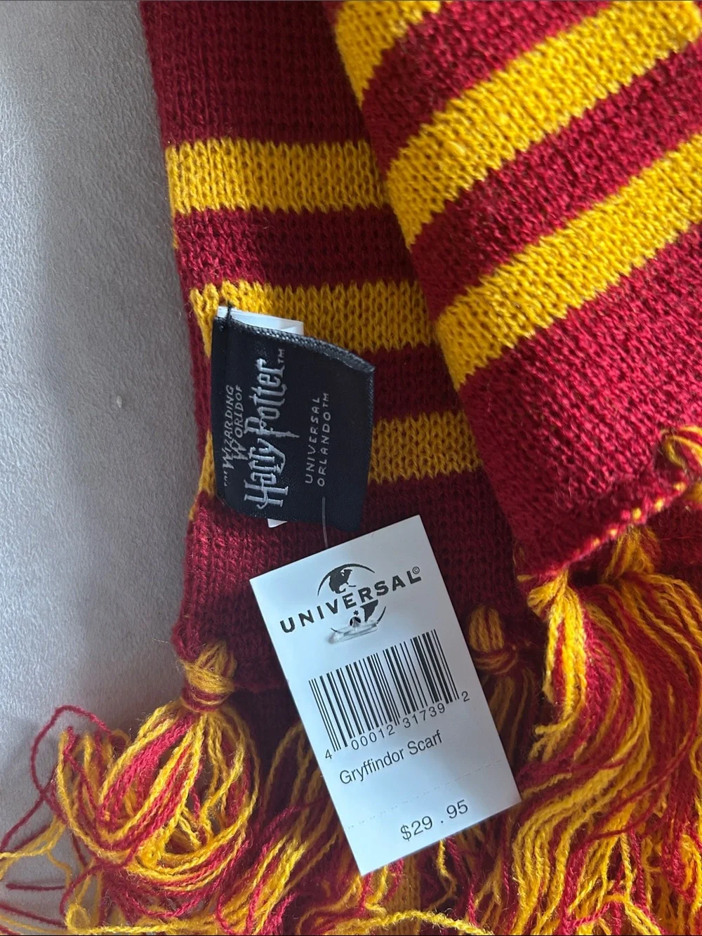 Brand New Harry Potter Gryffindor Scarf